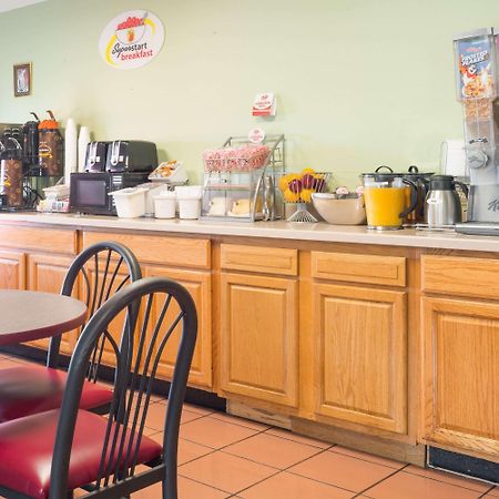Super 8 By Wyndham O'Fallon Mo/St. Louis Area Luaran gambar