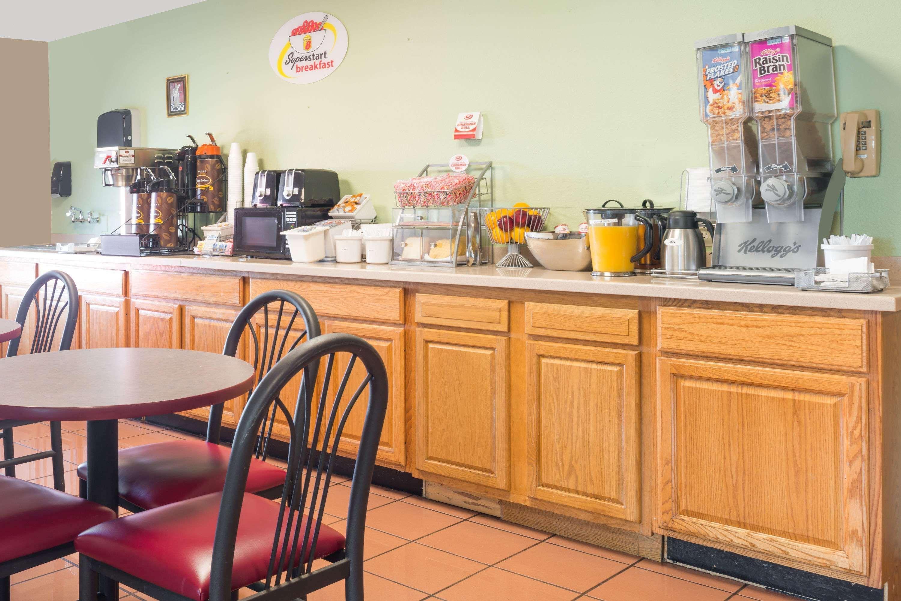 Super 8 By Wyndham O'Fallon Mo/St. Louis Area Luaran gambar