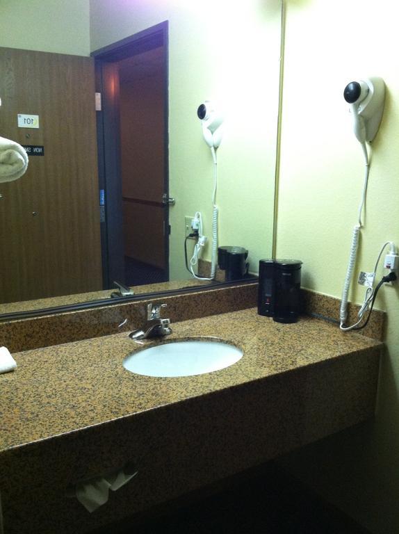 Super 8 By Wyndham O'Fallon Mo/St. Louis Area Bilik gambar
