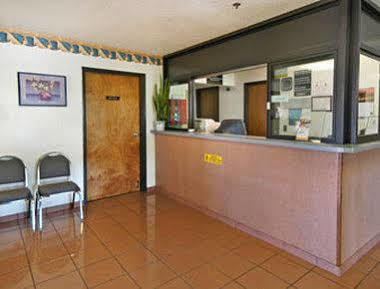 Super 8 By Wyndham O'Fallon Mo/St. Louis Area Dalaman gambar